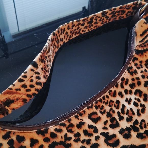Leopard Print Purse Tote Shoulder Bag - Picture 13 of 16